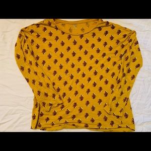 3/$15 Old Navy Long Sleeve Tee
